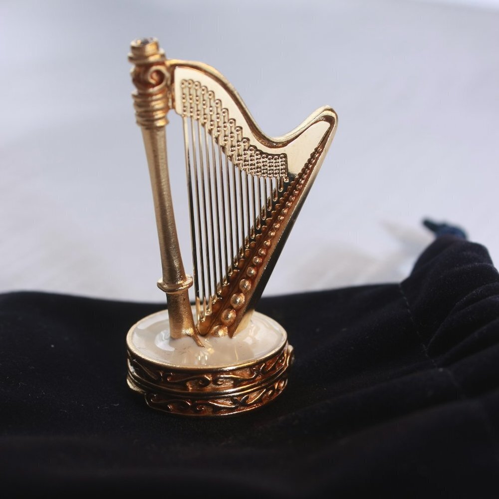Estee Lauder Pure White Linen Heavenly Harp Compac